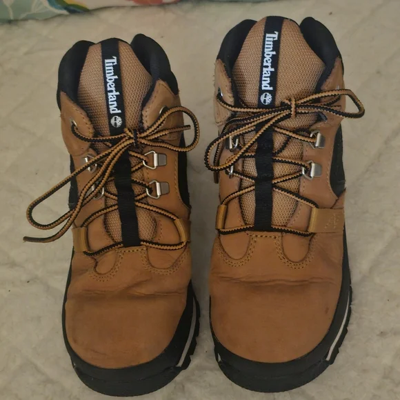 Timberland Kids Brown and Black Boots - Picture 10 of 10